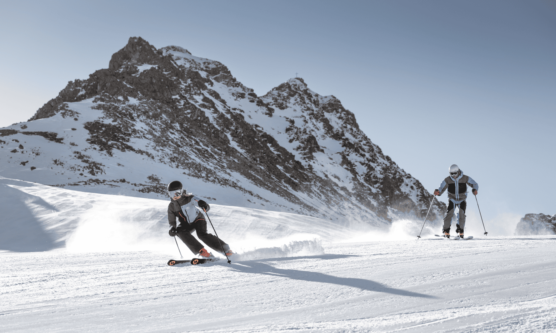© tvb tiroler oberland nauders rudi wyhlidal sonnenskilauf bergkastel 2022 (8)
