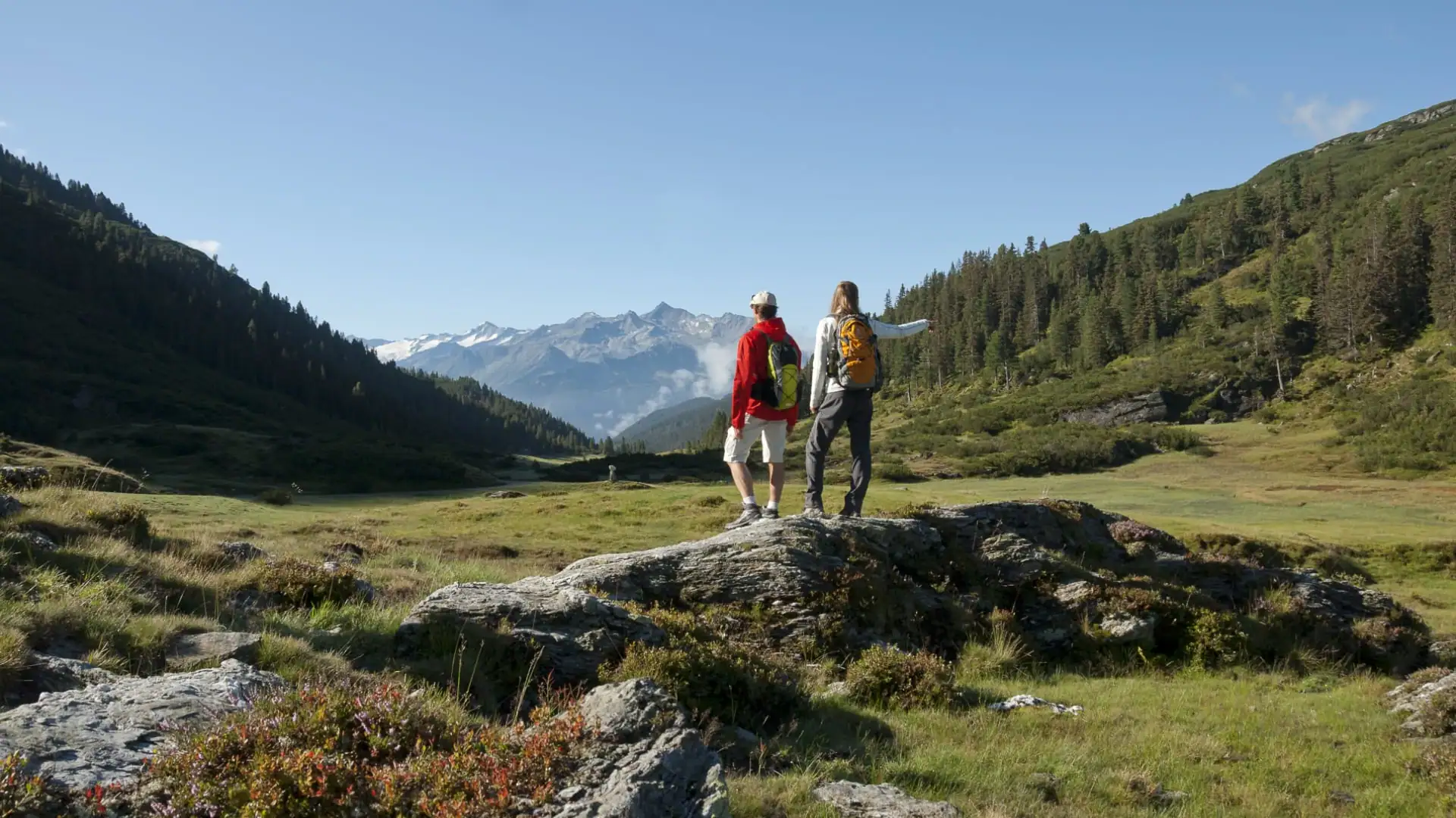 Genießen Sie die Natur bei einer Aktiv- und Wellnesswoche in Tirols beeindruckender Berglandschaft.